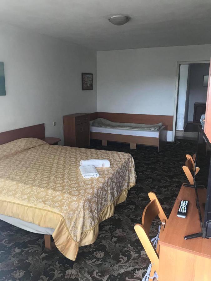 Guestrooms Ross Weliko Tarnowo Exterior foto
